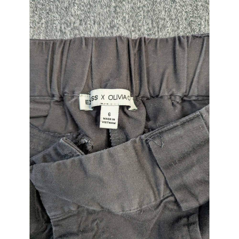 Express x Olivia Culpo Womens Black Cargo Utility Shorts High Waisted Size 6 - Picture 8 of 13
